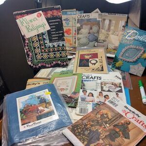 Vintage Sewing Pattern Lot Christmas Crafts McCalls Simplicity Holiday Decor...